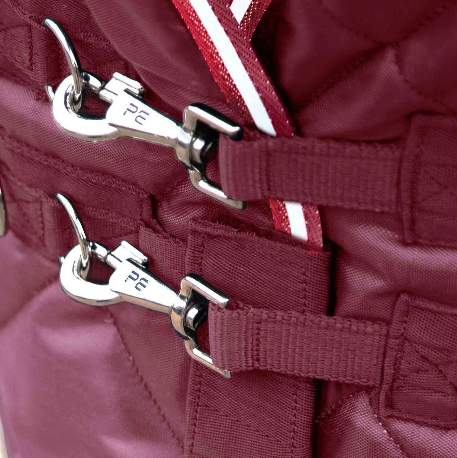 Burgundy Premier Equine Stable Rug Detail: Stainless Steel Clips & Straps, Diamond Quilted Fabric, Lightweight Horse Rug